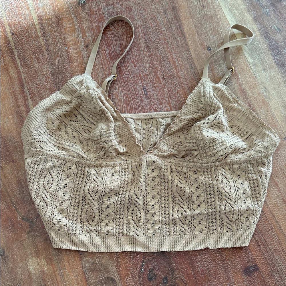 Aerie Beige Lace Camisole Top size medium